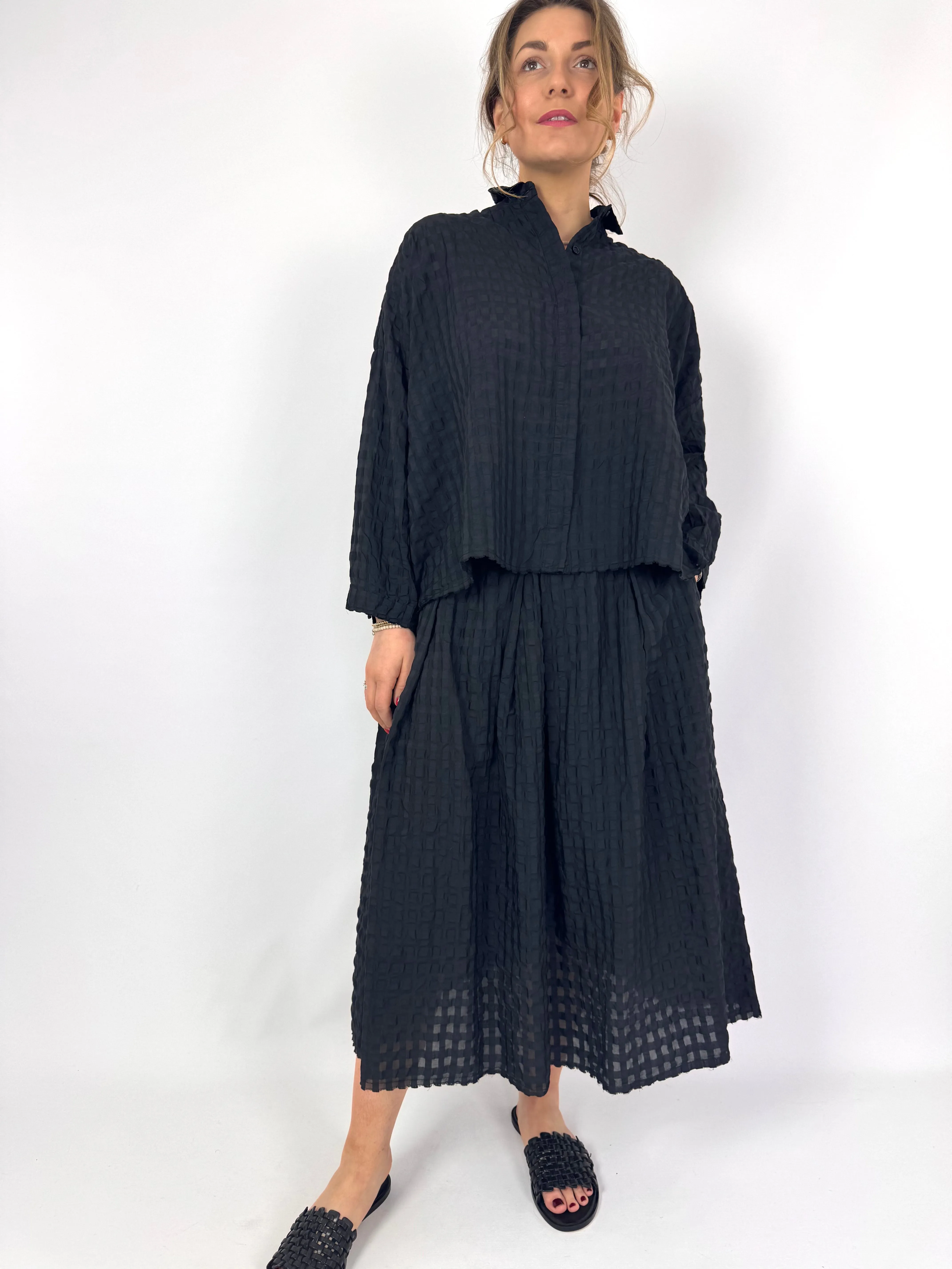 Aequamente 142 Skirt Black