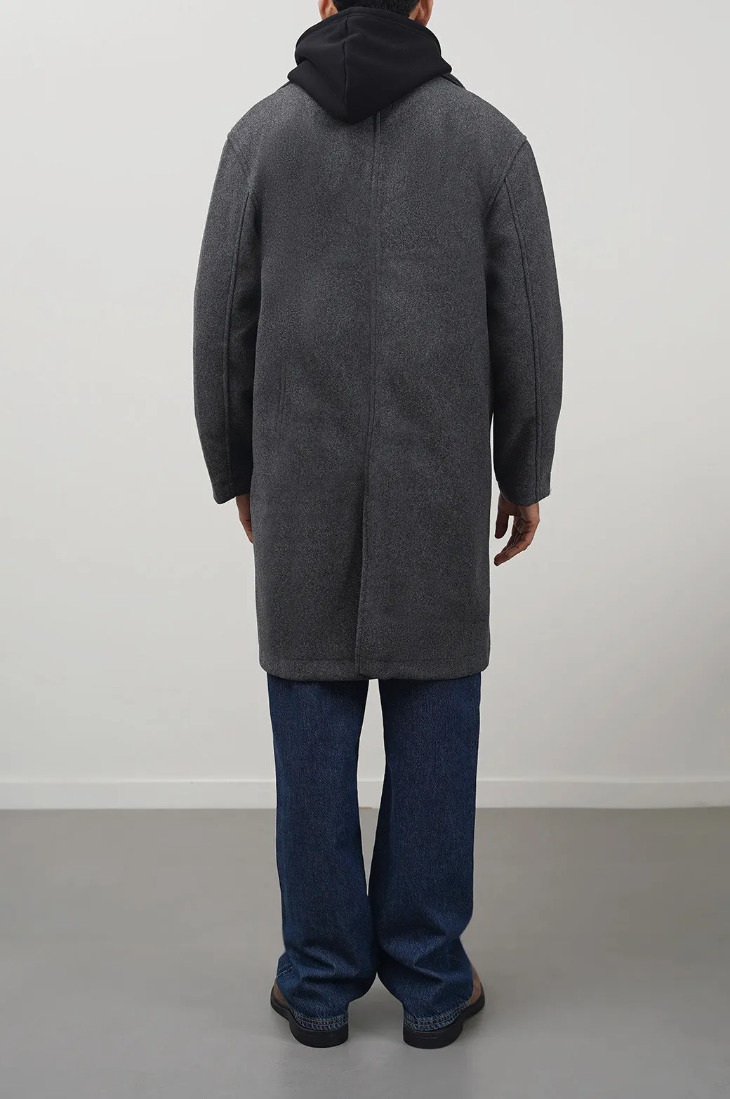 ESSENTIAL OVERCOAT