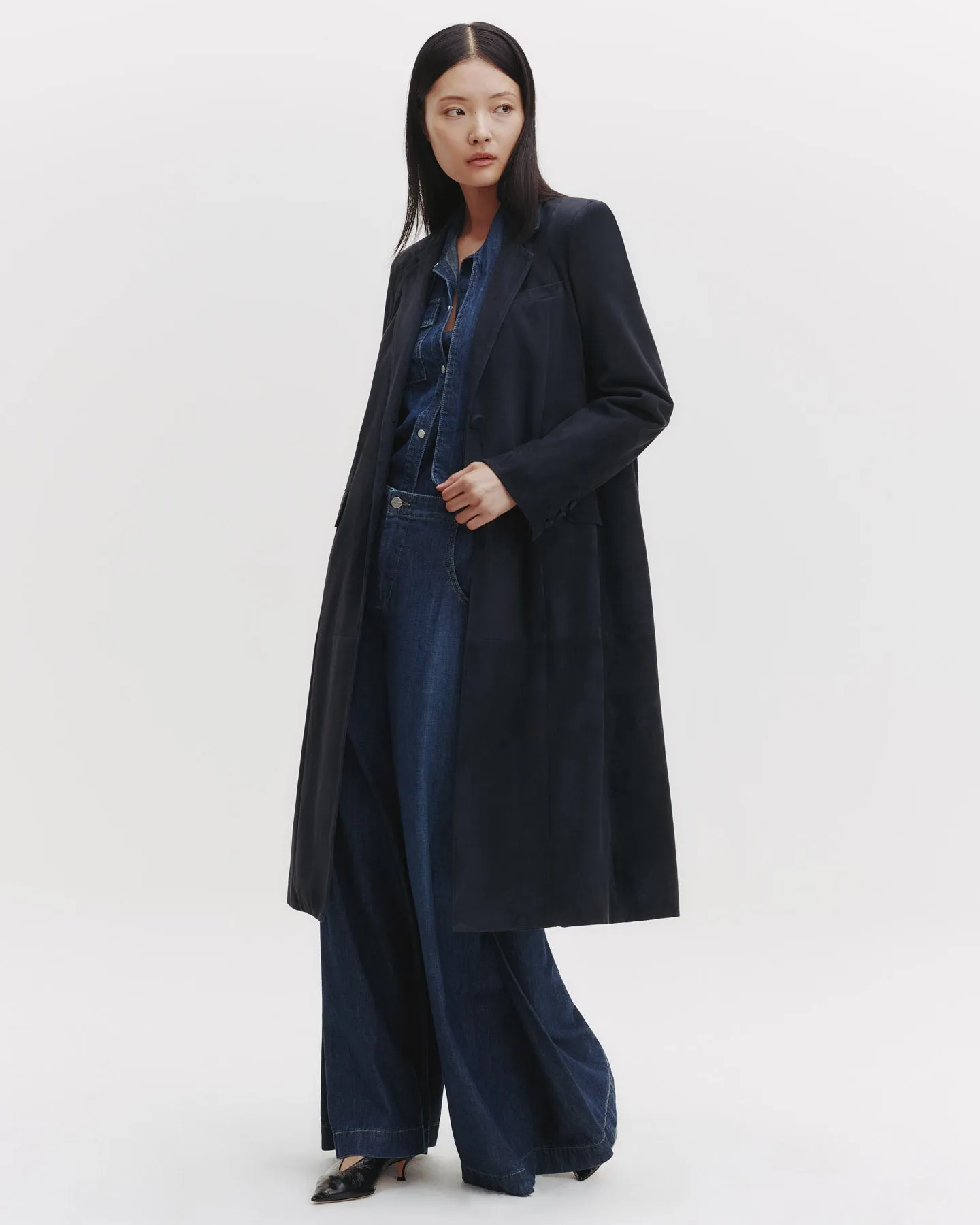 Long Run Coat in Paper Suede