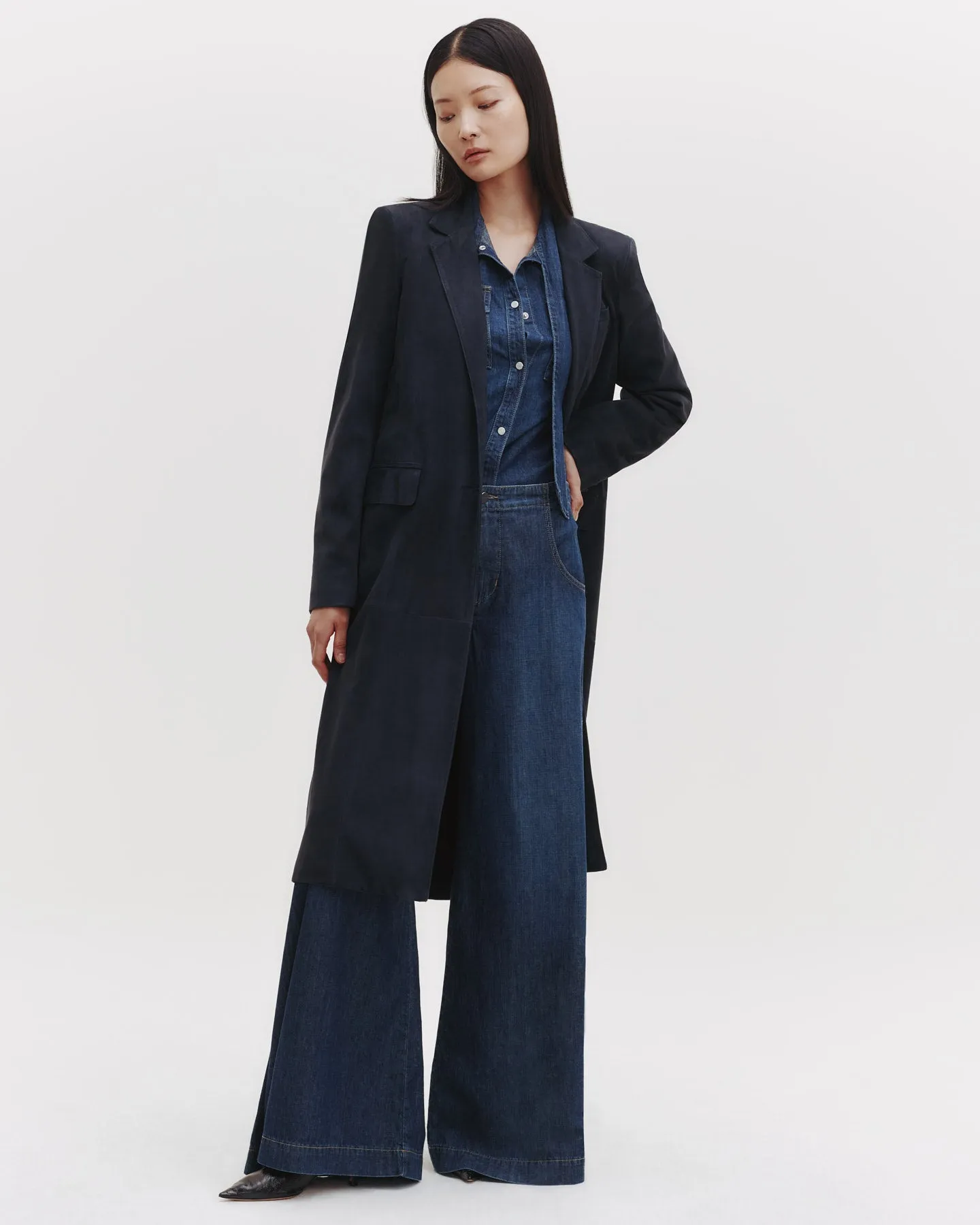 Long Run Coat in Paper Suede