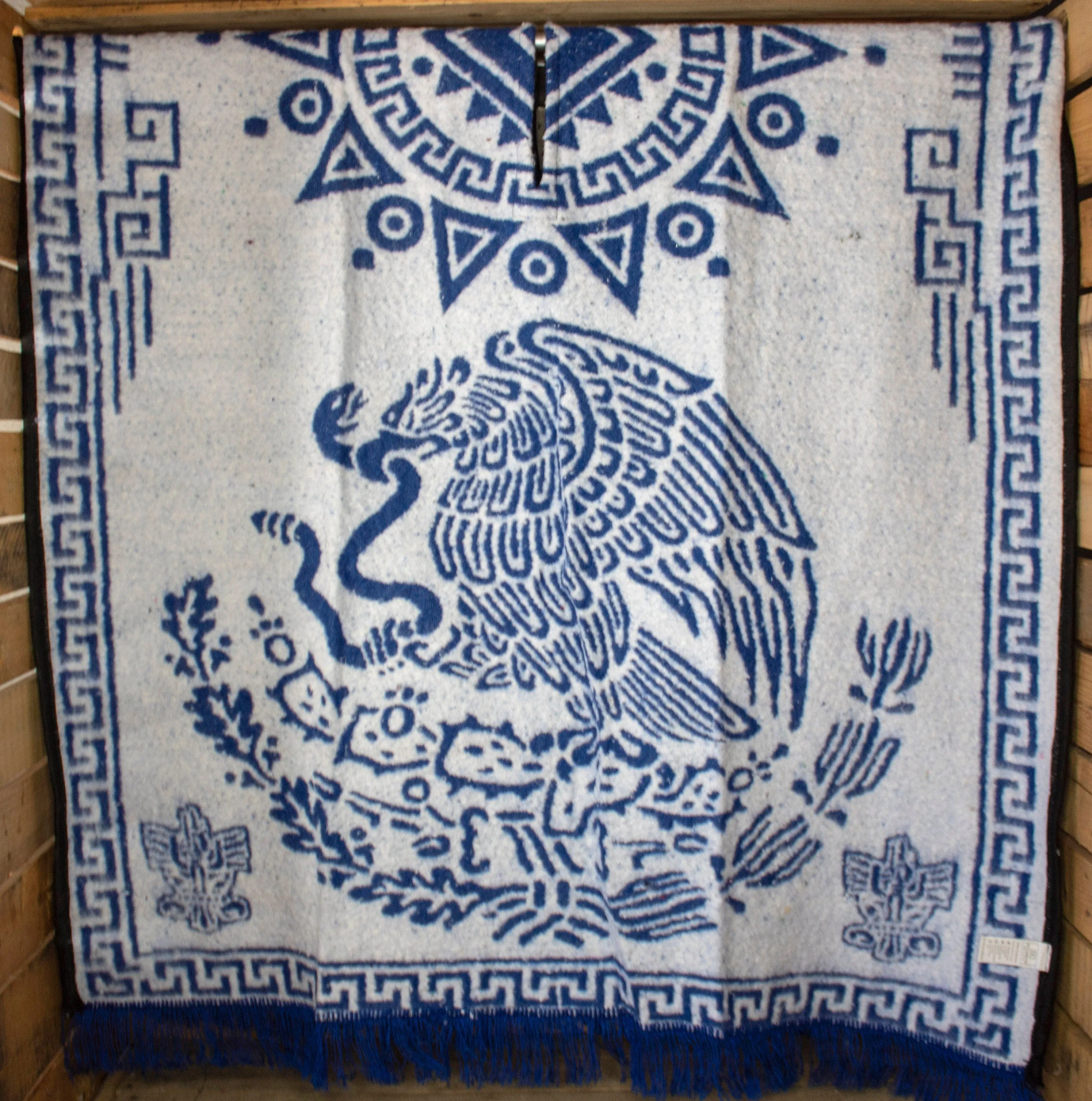 Mexican eagle AGUILA MEXICANA double sided Popocatépetl AZTECA reversible Mexico Poncho Zarape Gaban