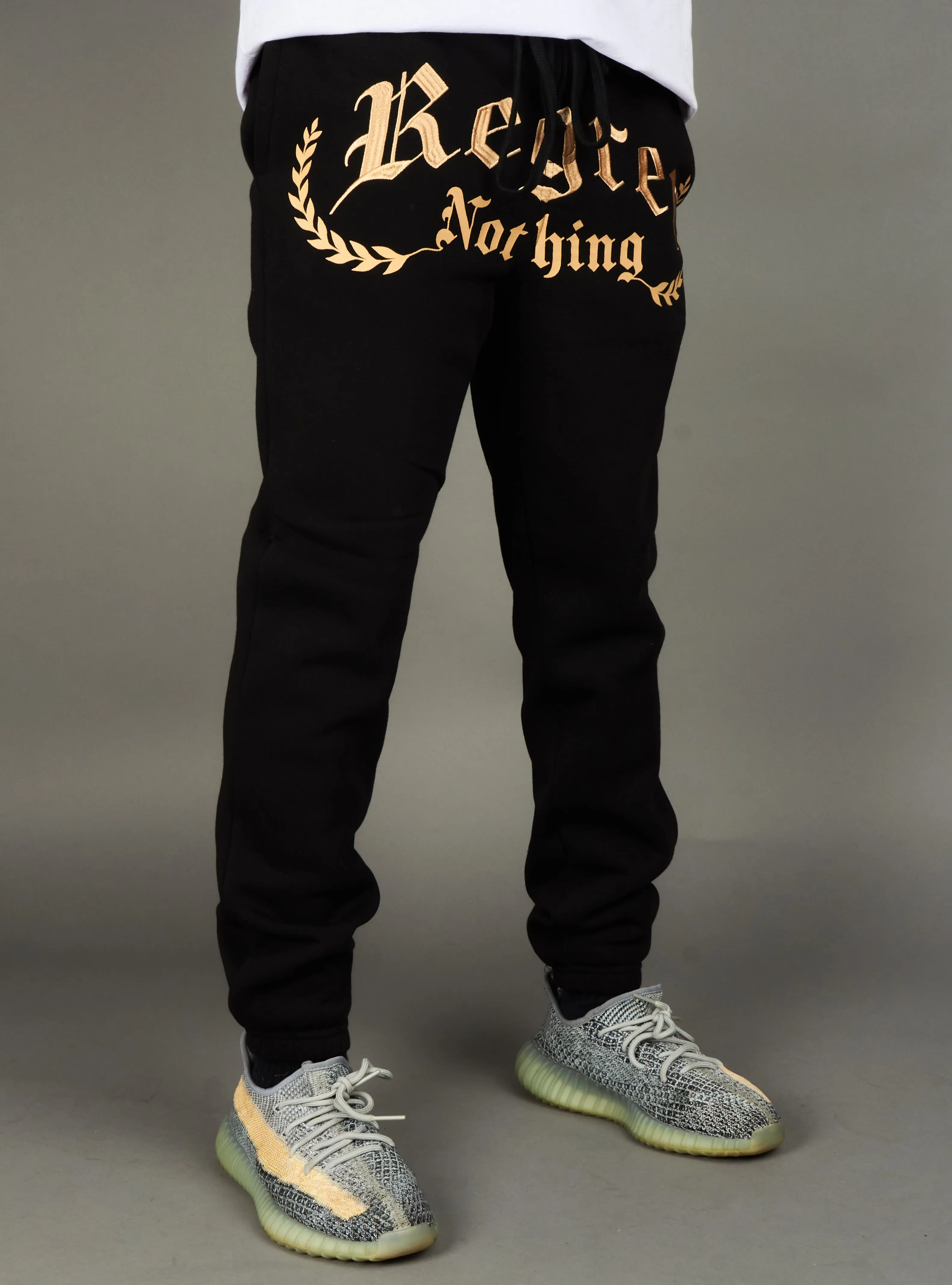 Rebel Minds Sweatpants - Regret Nothing  - Black - 142-424