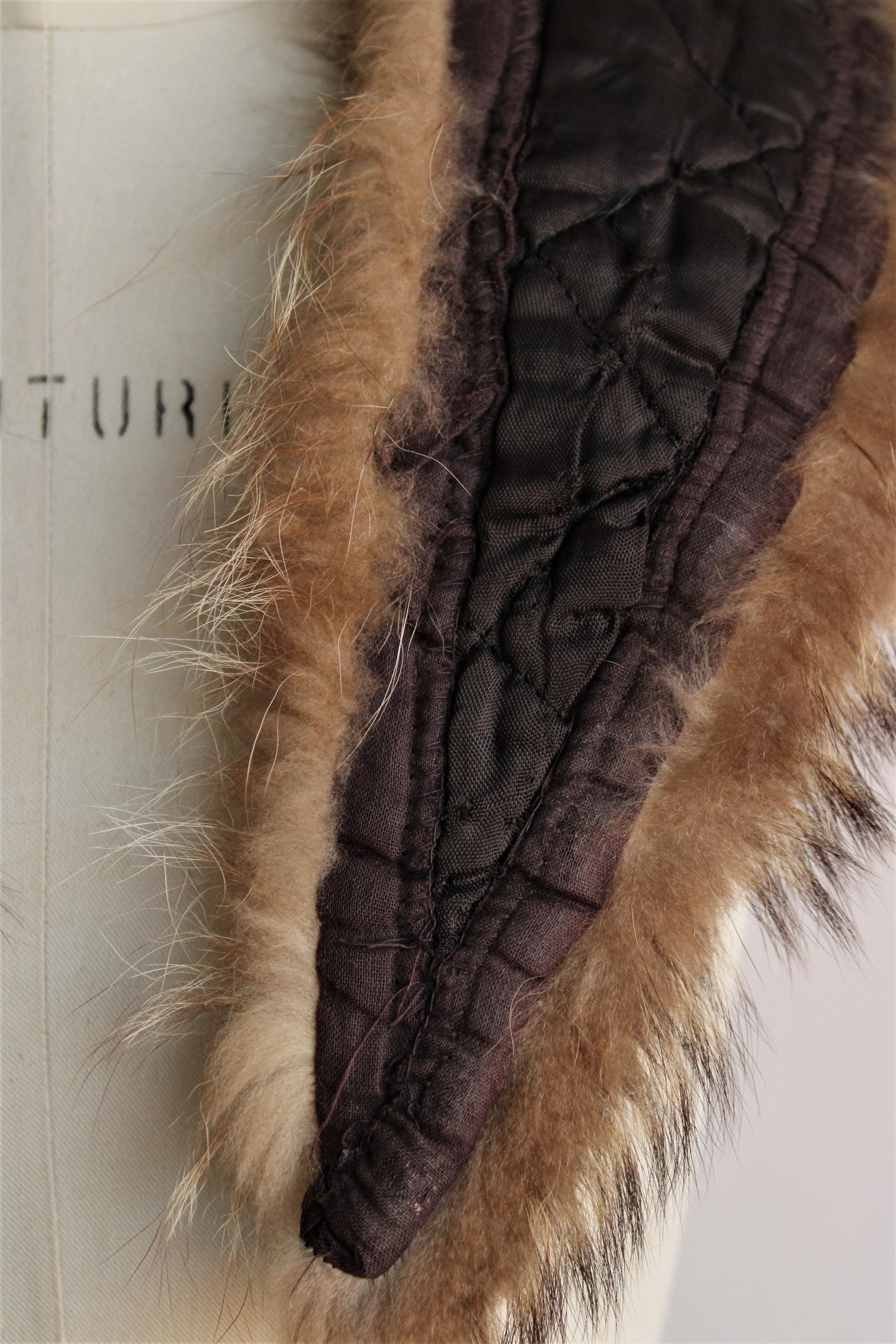 Vintage 1970s Fur Collar