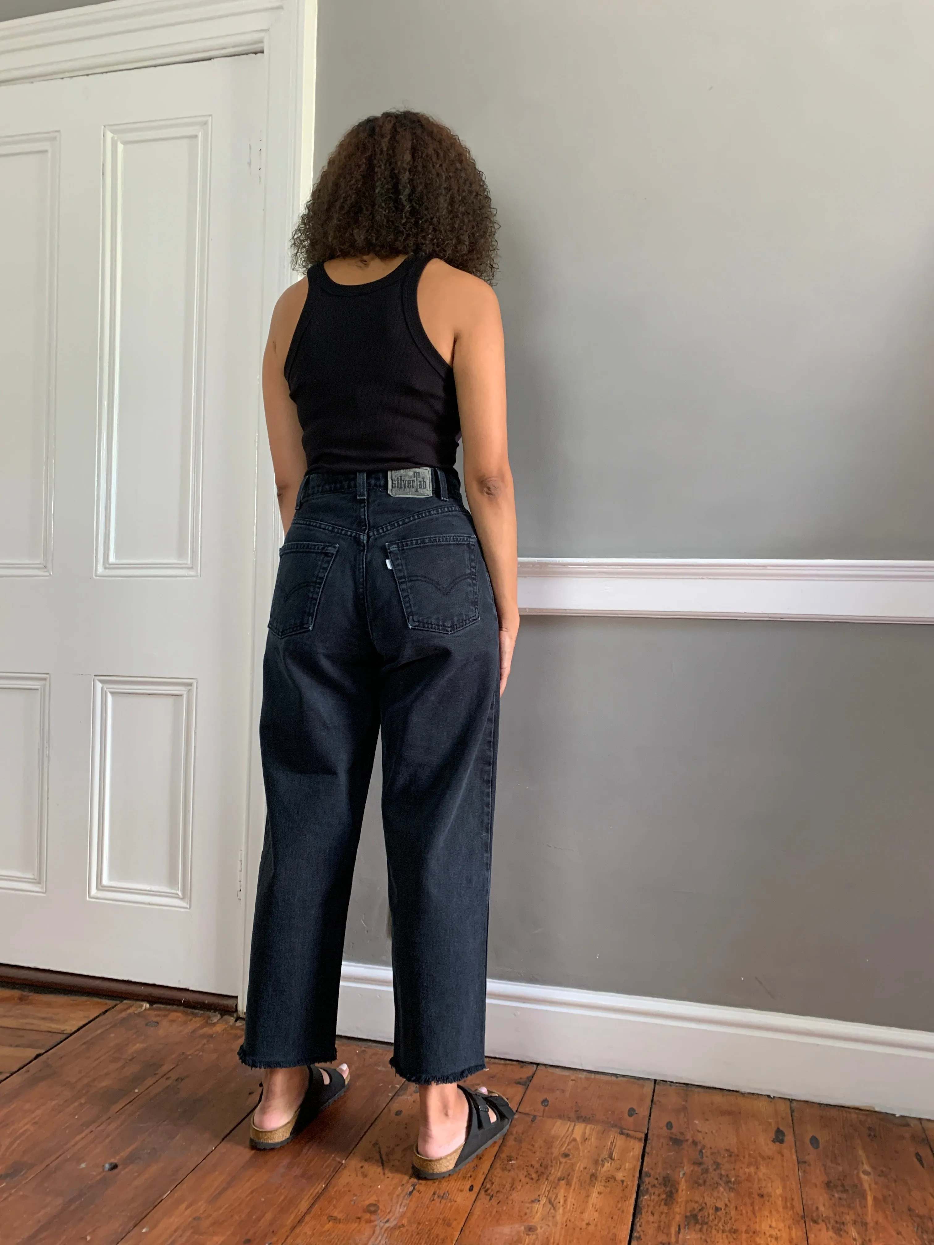 Vintage silver tab Levi jeans W28