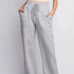 Virtuous | Drawstring Straight Leg Slit Sweatpants